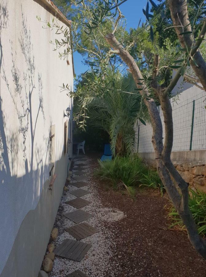 Apartamento Duplex Hyères Exterior foto
